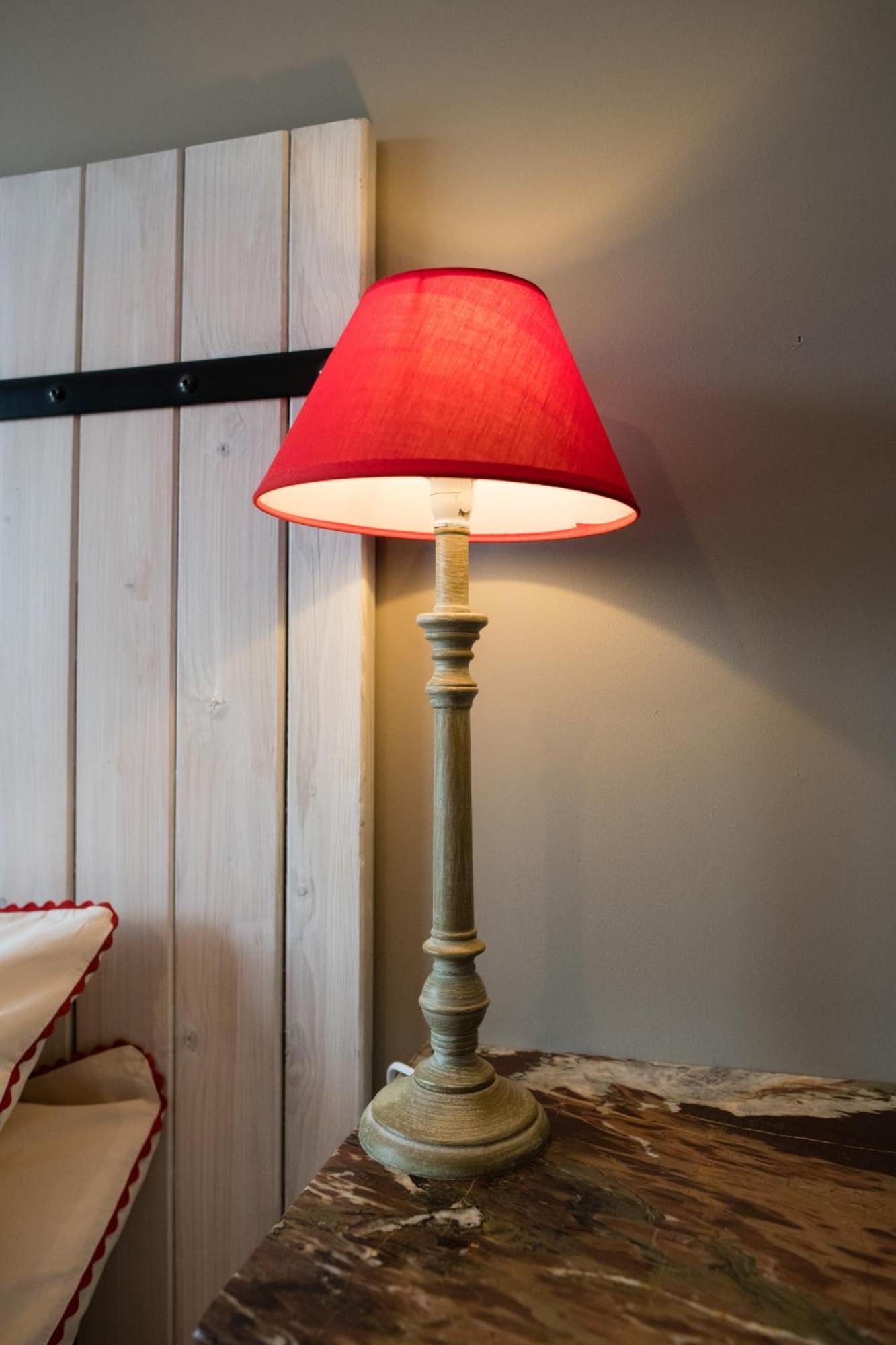 Les Galapons Hotell Trept Rum bild